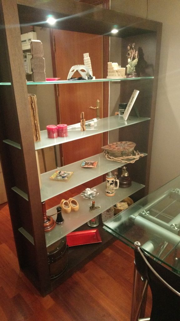 OFERTA MUEBLES COMEDOR de segunda mano por 140 € en Barcelona - wallapop OFERTA MUEBLES COMEDOR de segunda mano por 140 € en Barcelona - wallapop