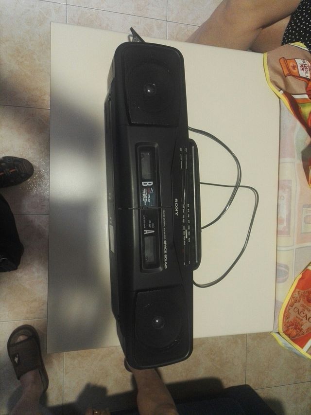 radio cassette vintage de segunda mano por 25 EUR en Madrid en WALLAPOP