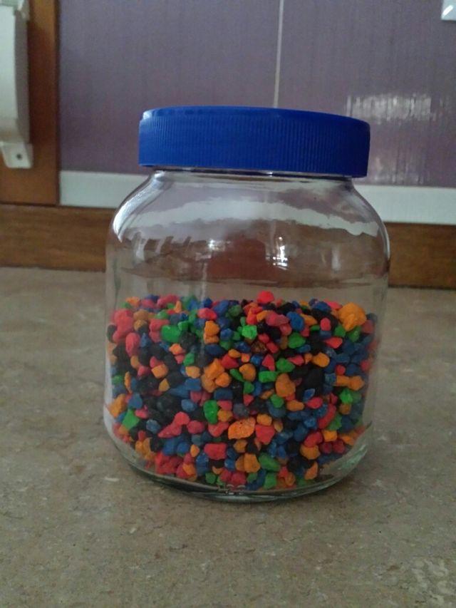 piedrecitas de colores para peceras