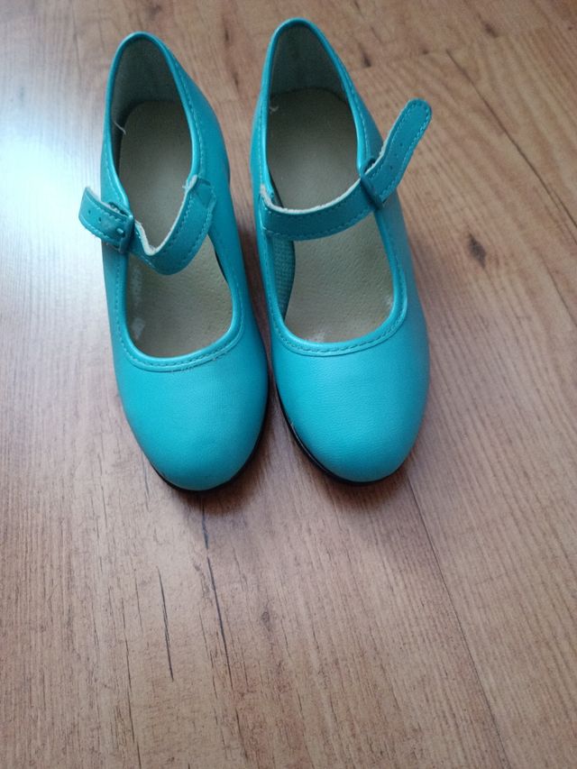 traje de flamenca talla 5.