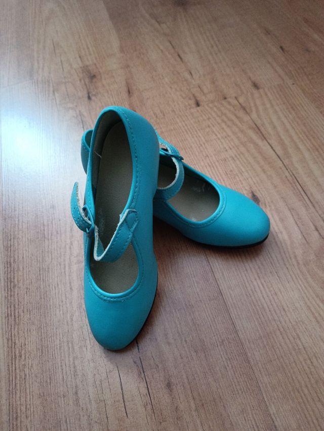 traje de flamenca talla 5.