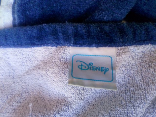 TOALLA Y MANGUITOS DE MICKEY
