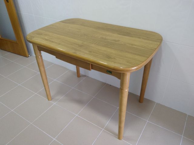 Mesa cocina madera extensible de segunda mano por 80 € en Valencia ... Mesa cocina madera extensible de segunda mano por 80 € en Valencia ...