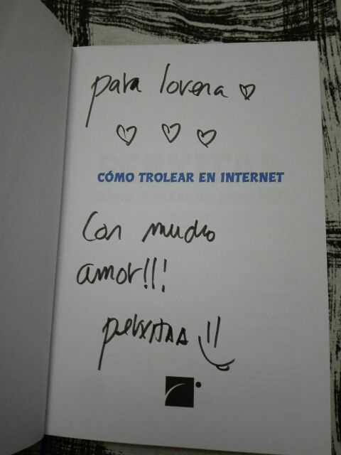 Libro Cómo Trolear En Internet de Perxitaa youtube