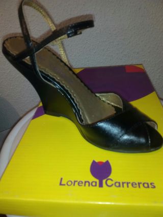 Zapatos Mujer número 35 de segunda mano por 6 EUR en Alcobendas en WALLAPOP