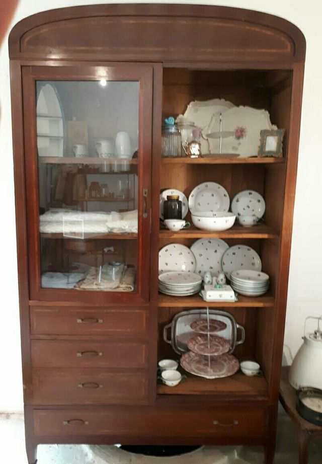 Armario comedor antiguo de segunda mano por 500 € en La Pedrera en ... Armario comedor antiguo de segunda mano por 500 € en La Pedrera en ...