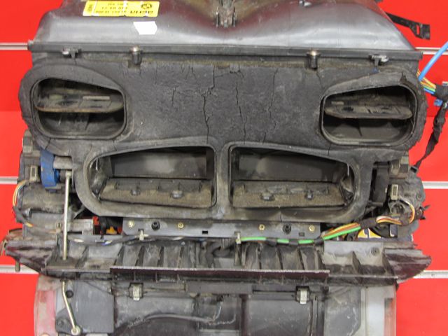 EVAPORADOR CON SERVOMOTOR BMW S3