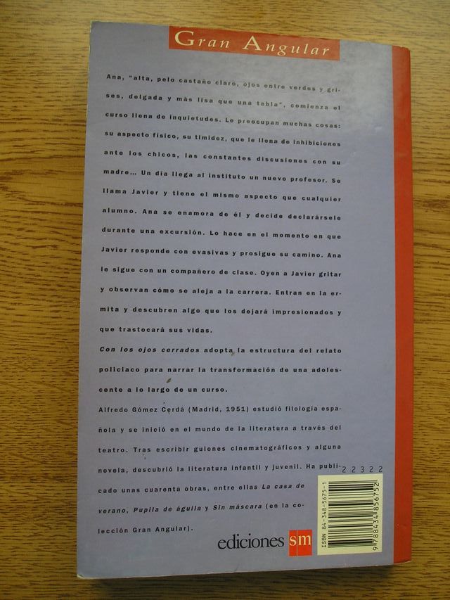 Libro lectura "CON LOS OJOS CERRADOS"