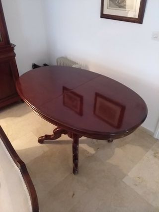 Mesa comedor ovalada de segunda mano en WALLAPOP Mesa comedor ovalada de segunda mano en WALLAPOP