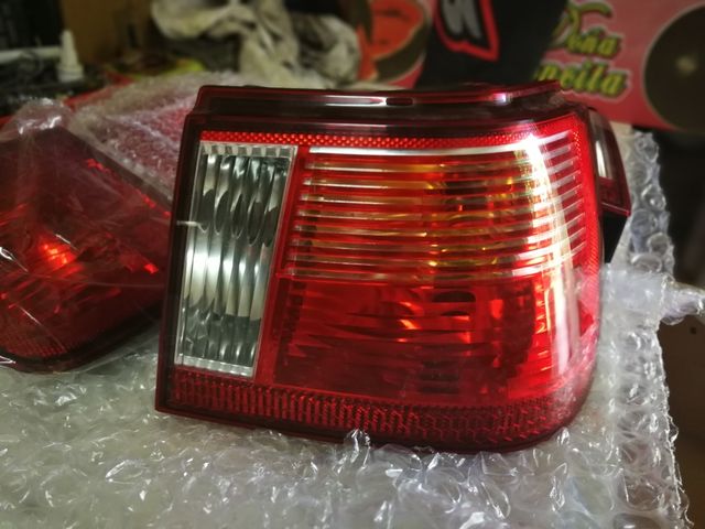 Conjunto de faros traseros Seat Ibiza 99-02