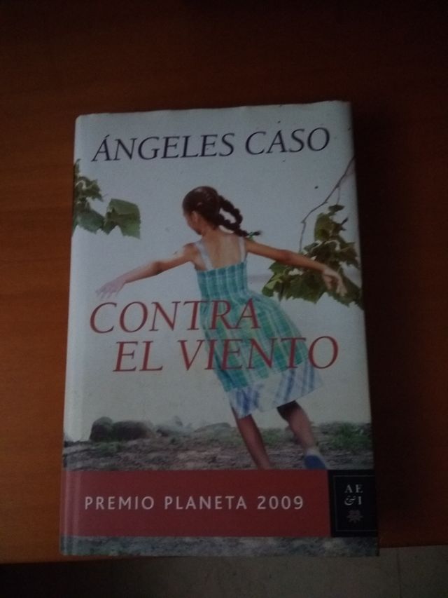 Libro Contra el Viento. (tapa dura)