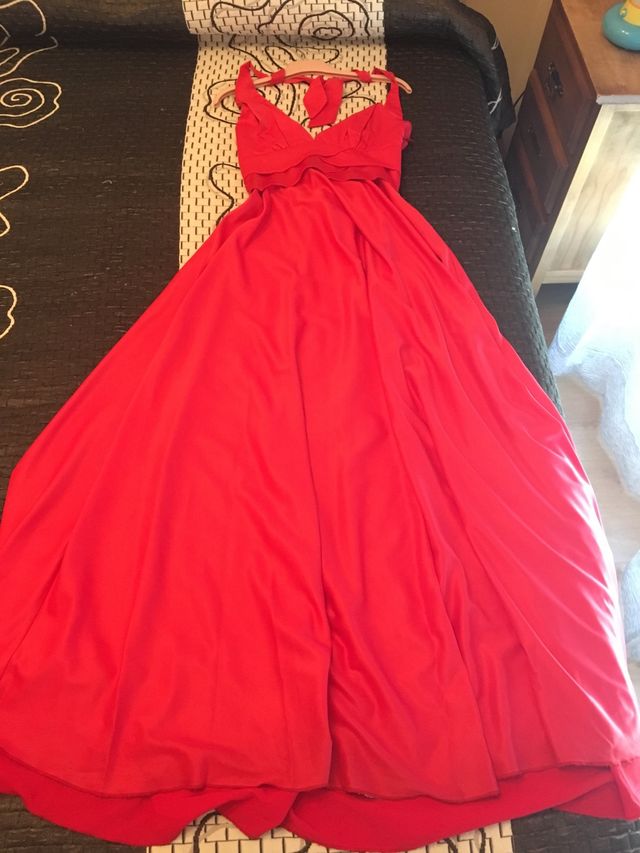 Abito da festa lungo in corallo