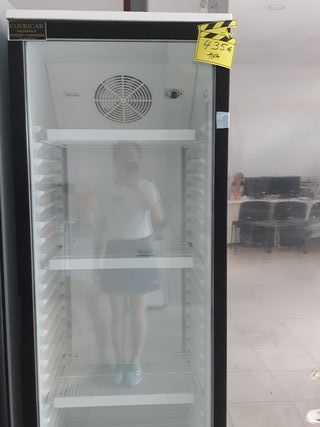 Armario frigorífico de segunda mano en WALLAPOP