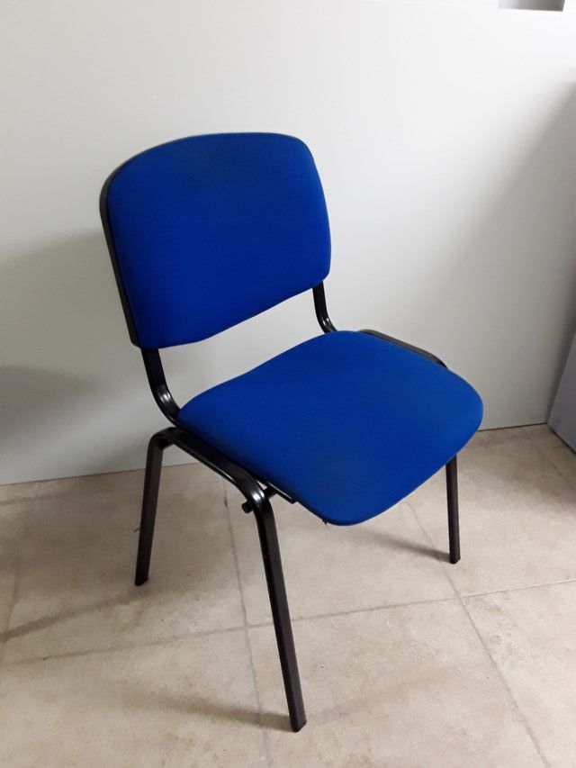 SILLAS FIJAS DE OFICINA de segunda mano por 20 € en Camas en WALLAPOP SILLAS FIJAS DE OFICINA de segunda mano por 20 € en Camas en WALLAPOP