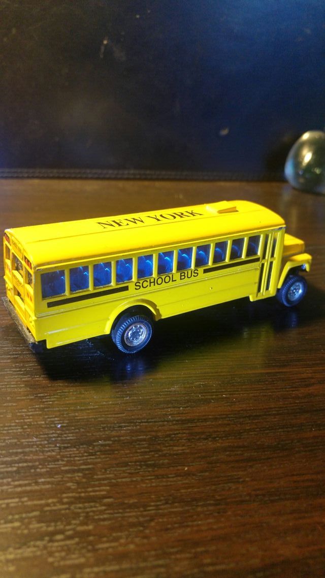 NEW YORK YELLOW SCHOOL BUS
