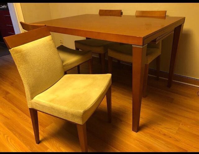 Oferta mesa comedor extensible de segunda mano por 70 € en Vilassar ... Oferta mesa comedor extensible de segunda mano por 70 € en Vilassar ...