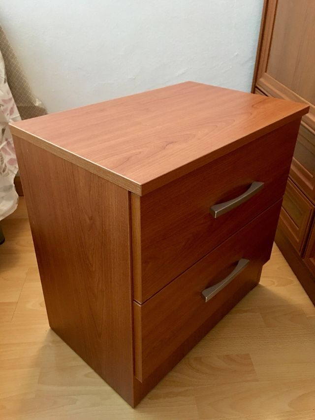 MESITA DE NOCHE CEREZO PRODUCTO NUEVO! de segunda mano por 55 € en