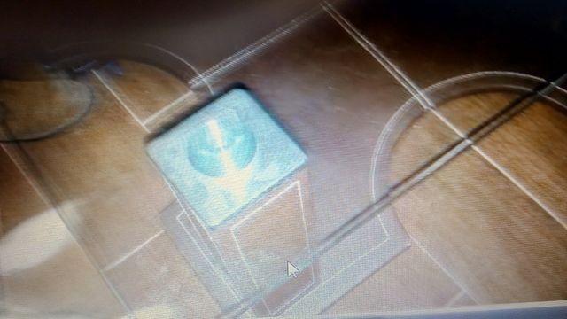 Mesa de el corte ingles 1mx1m cristal y tapiceria