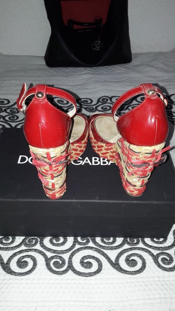 Zapatos Dolce & Gabbana .