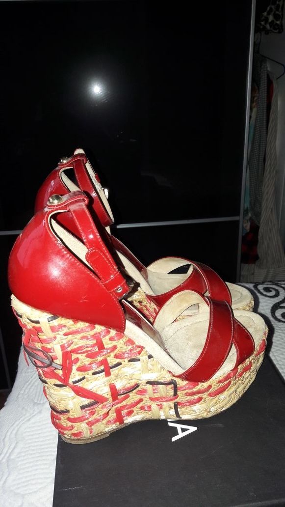 Zapatos Dolce & Gabbana .