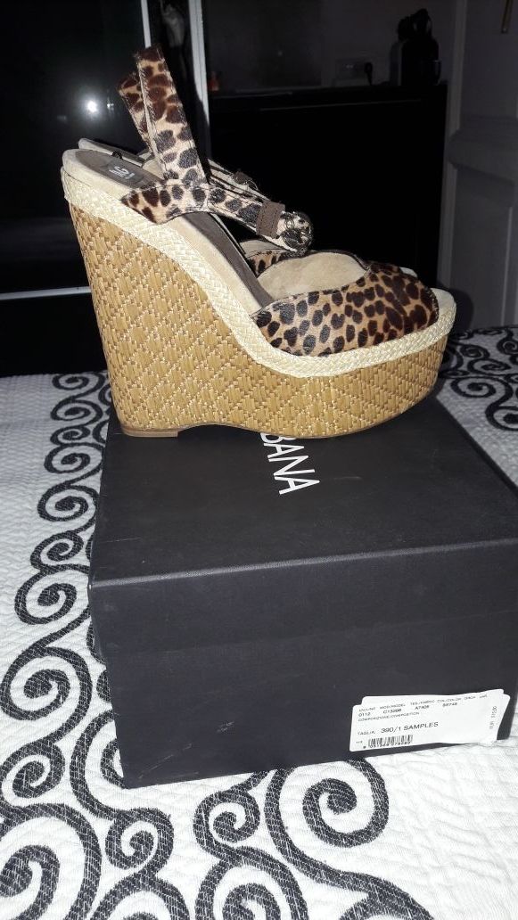 Zapatos Dolce & Gabbana ..