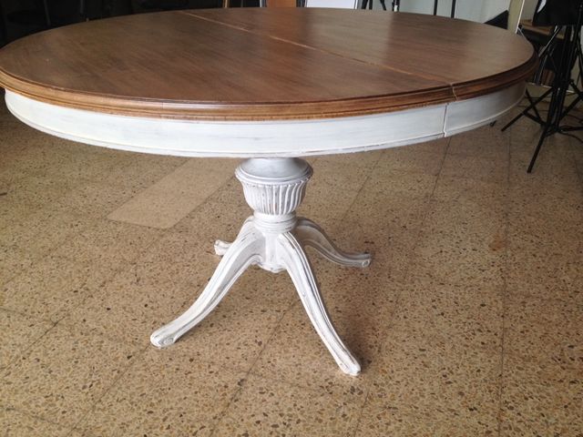 Mesa redonda de comedor shabby de segunda mano por 750 € en ... Mesa redonda de comedor shabby de segunda mano por 750 € en ...