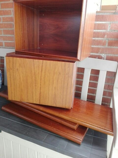 Armarios comedor colgados de segunda mano por 20 € en Lleida en WALLAPOP Armarios comedor colgados de segunda mano por 20 € en Lleida en WALLAPOP