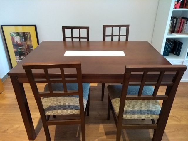Mesa y sillas de comedor de segunda mano por 100 € en Los Garres en ... Mesa y sillas de comedor de segunda mano por 100 € en Los Garres en ...