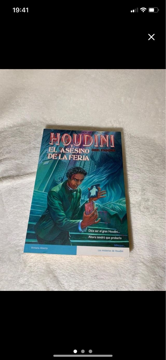 4 und Portate bien,Periodistas Búlgaros y rubias