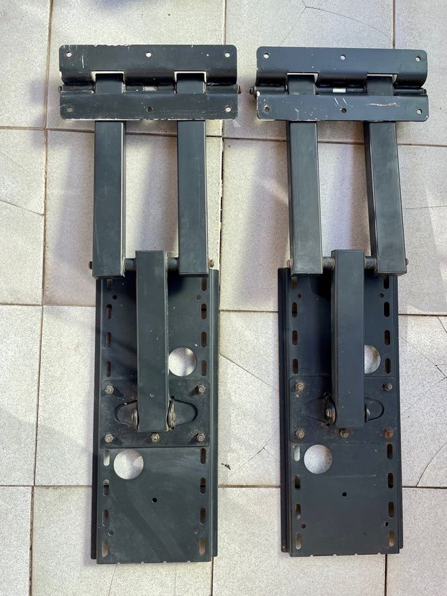 Supporto da parete per TV a 2 scomparti