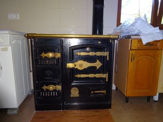 Cocina con horno de leña de segunda mano en WALLAPOP