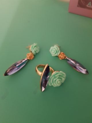 Oferta BONITO ANILLO y PENDIENTES  VICTORIO Y luch