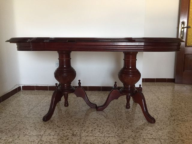 Mesa comedor antigua de segunda mano por 70 € en Fuengirola en WALLAPOP Mesa comedor antigua de segunda mano por 70 € en Fuengirola en WALLAPOP