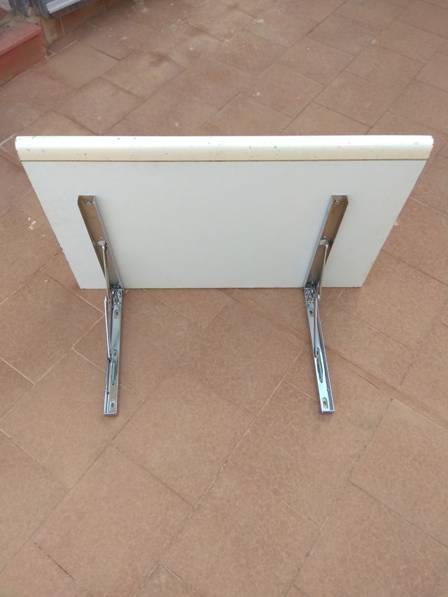 Mesa plegable para cocina de segunda mano por 20 € en Los Arenales ... Mesa plegable para cocina de segunda mano por 20 € en Los Arenales ...