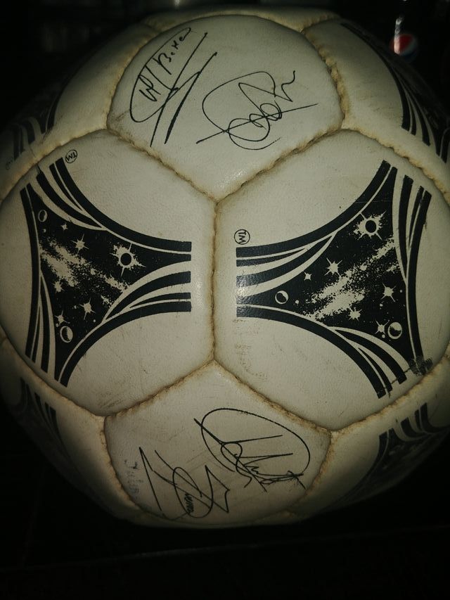 Balón firmado del Mundial de Fútbol USA 94