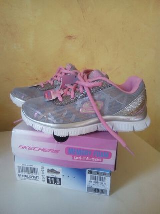 bambas skechers niña