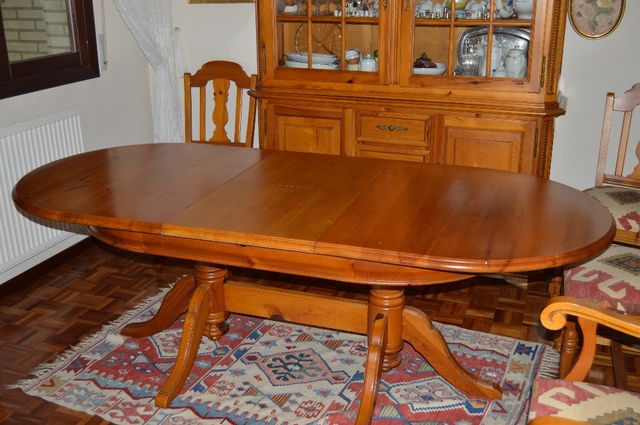 Mesa Comedor ovalada, extensible de segunda mano por 200 € en ... Mesa Comedor ovalada, extensible de segunda mano por 200 € en ...