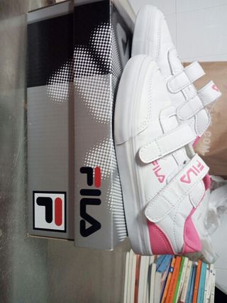 zapatillas fila niña talla 32