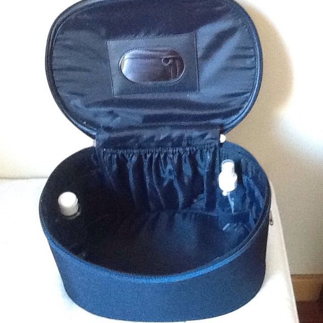 Neceser de viaje duro