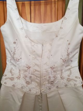 vestido de novia de marca de segunda mano en barcelona en wallapop