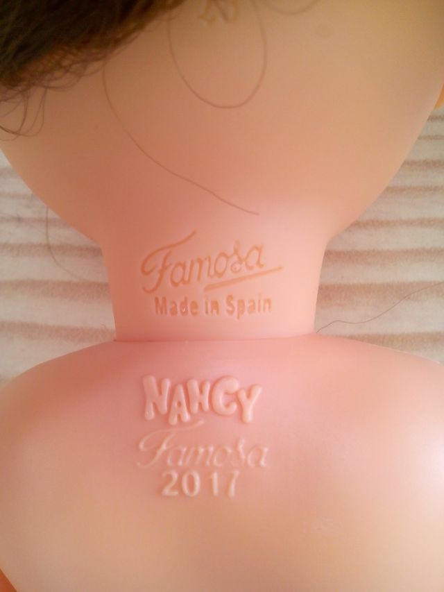 Nancy Famosa Morena Coleccion Grandes Diseñadores