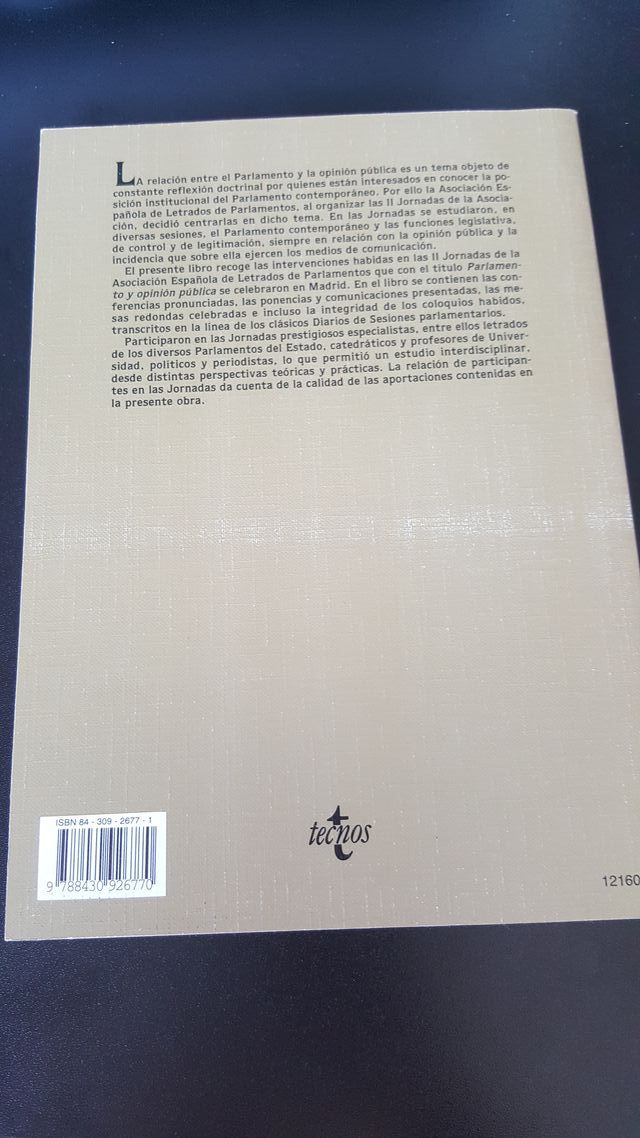 Parlamento y opinion publica