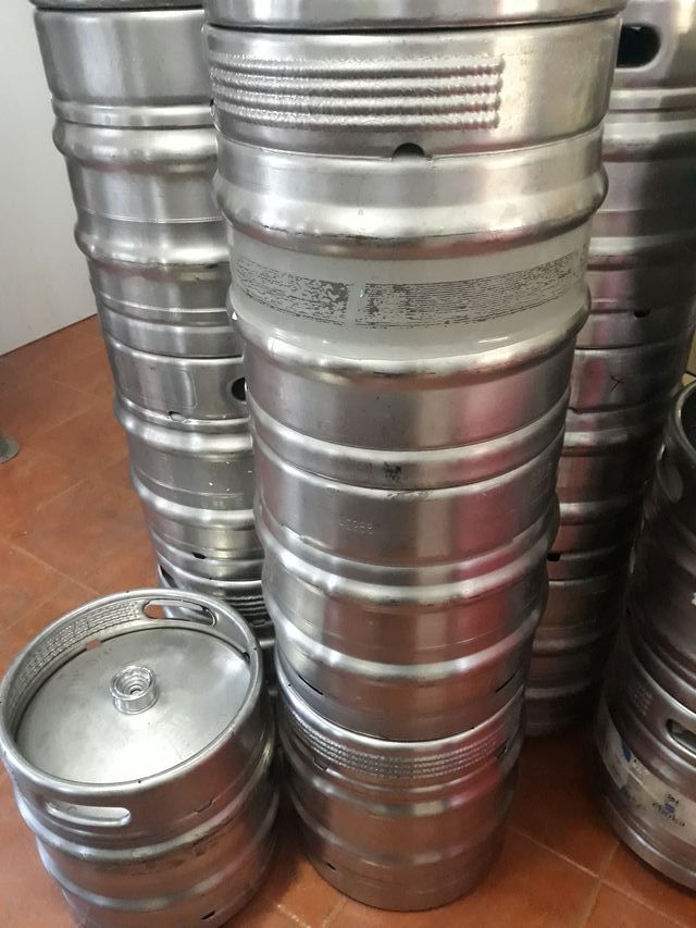 barril cerveza usable sin seguro de segunda mano por 50 en málaga