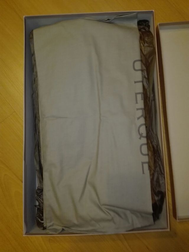 Botas nuevas Uterqüe efecto escamas