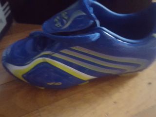 botas futbol niño talla 31