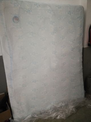Colchones de 150 cm de segunda mano en Zaragoza en WALLAPOP Colchones de 150 cm de segunda mano en Zaragoza en WALLAPOP