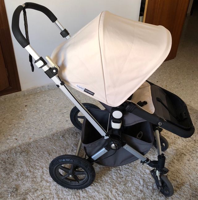 Carro bebé bugaboo beige y gris oscuro completo