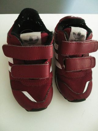 Bebe 5 Zapatillas Adidas Por 21 Burgo Talla € Mano De En El Segunda WH2ED9I