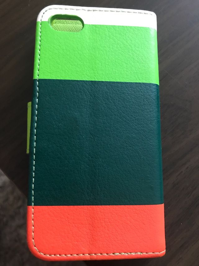 Funda iPhone 5 y 5s de cuero a estrenar