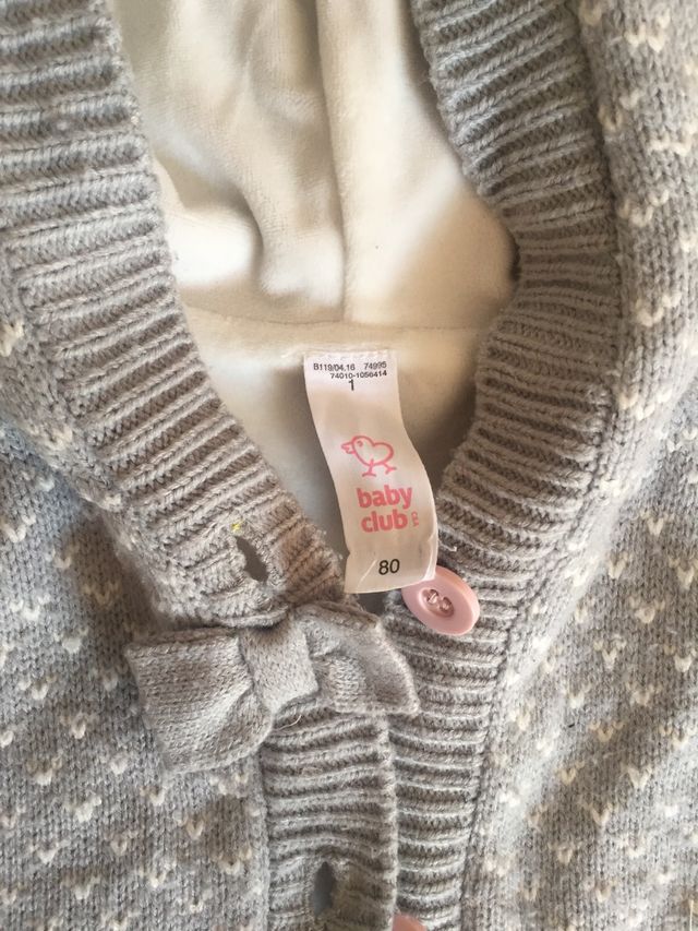 Abrigo bebé 9-12 medes